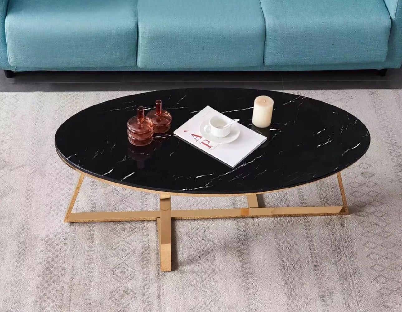 Table basse granita pied noir or ou argent plateau marbré noir en granite
Dimension: 120/60/45