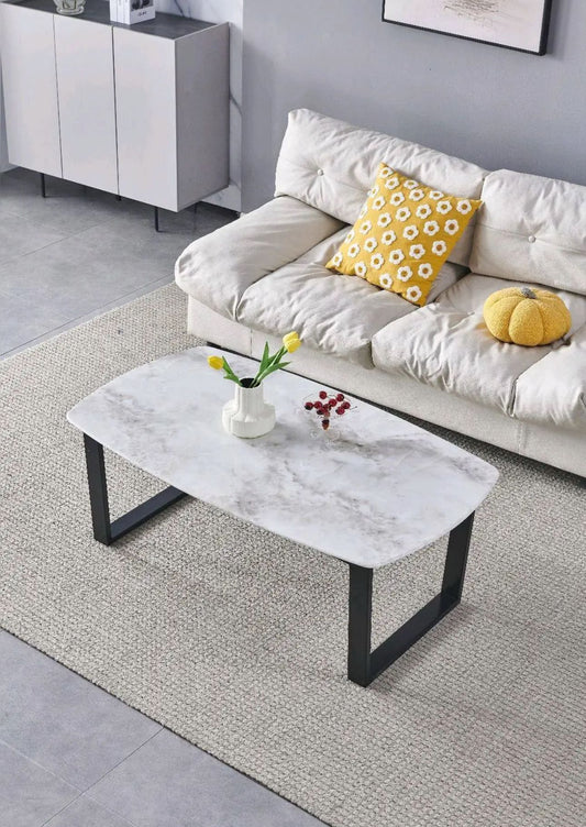 Tables basses Lola plateau marbré blanc pied noir
